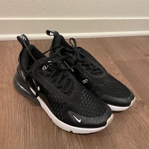 Nike Air 270 black size 7.5